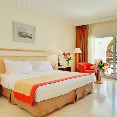 The Hotel Grace Place Inn New Delhi Extérieur photo