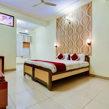 The Hotel Grace Place Inn New Delhi Extérieur photo