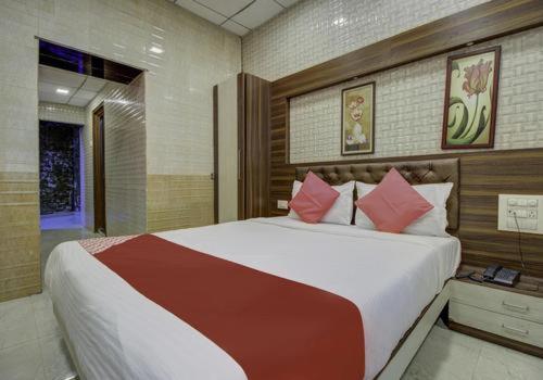 The Hotel Grace Place Inn New Delhi Extérieur photo